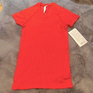 Lululemon Swiftly Tech Tee